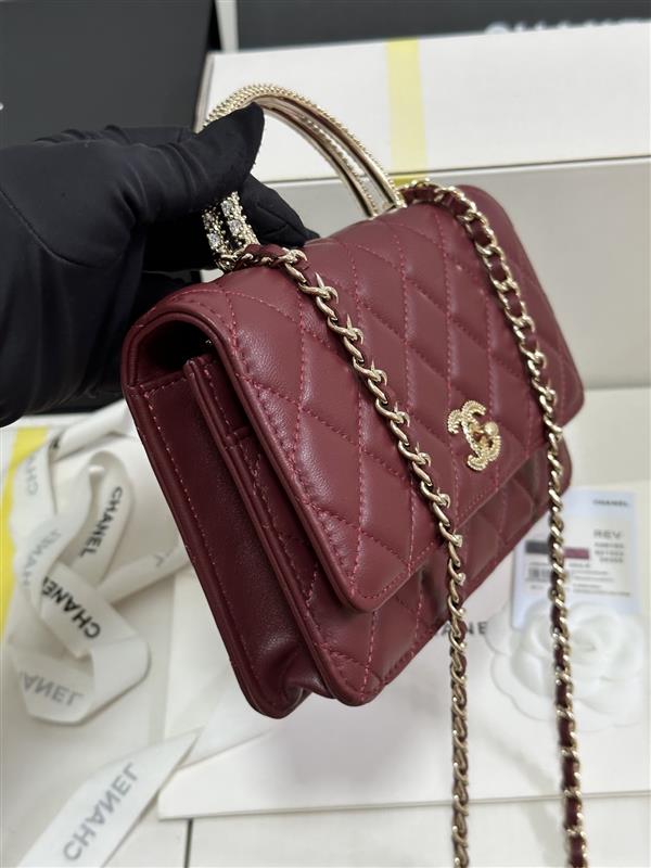 2026127205142244 700